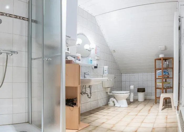 & Am Rennsteig Spechtsbrunn