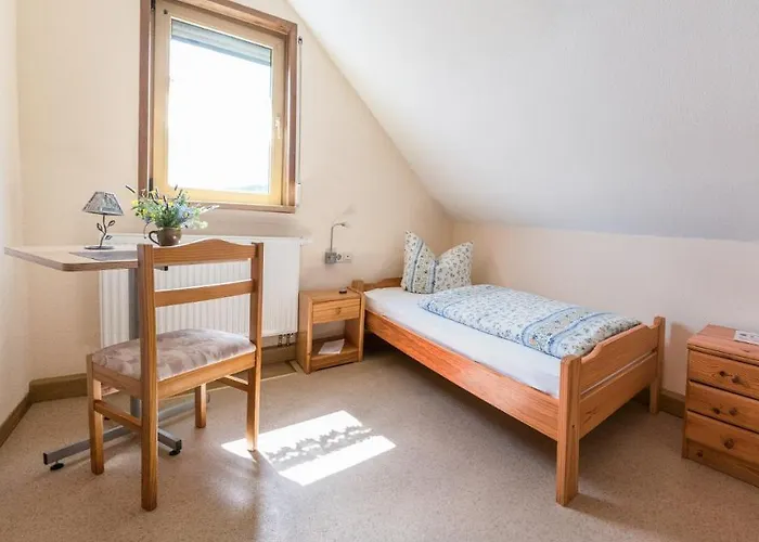 & Am Rennsteig * Spechtsbrunn