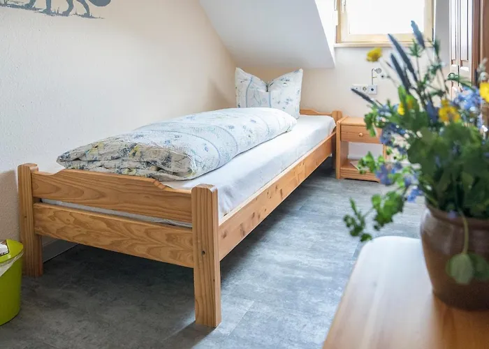 & Am Rennsteig Konukevi